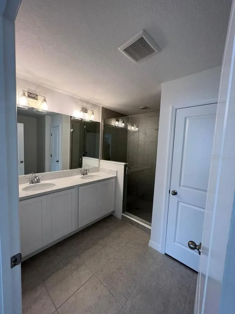 828 Longboat Drive Davenport FL 33896