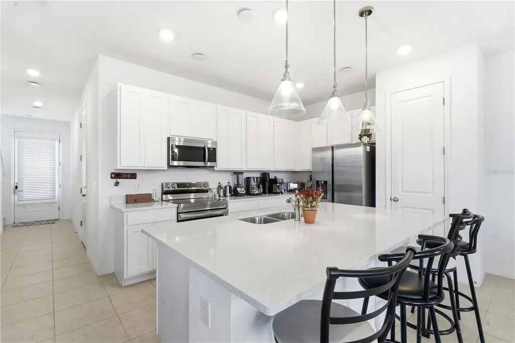 828 Longboat Drive Davenport FL 33896