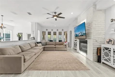 8039 Solitaire Court Orlando FL 32836