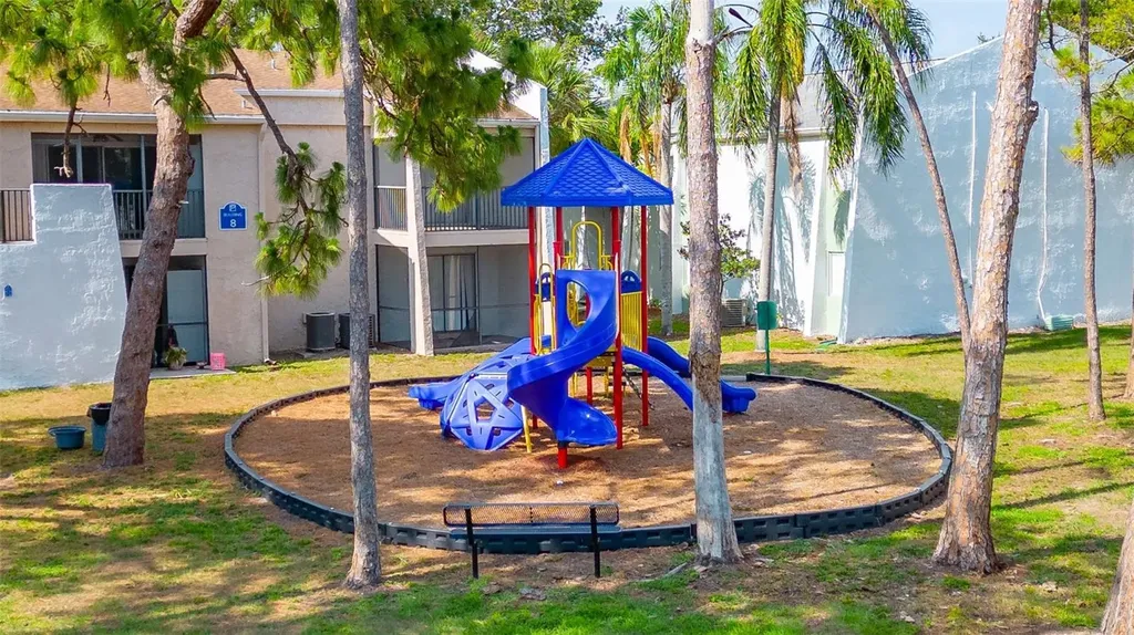 13300 Walsingham Road Largo FL 33774