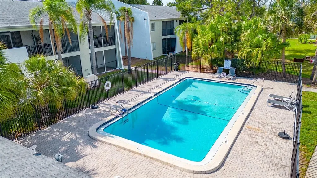 13300 Walsingham Road Largo FL 33774