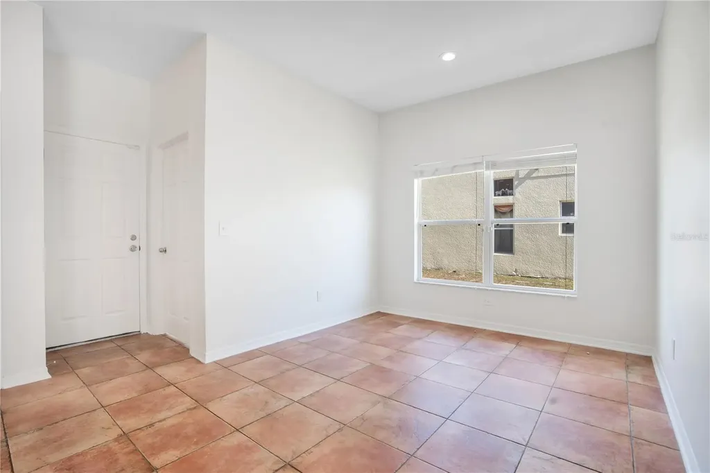 432 York Dale Drive Ruskin FL 33570