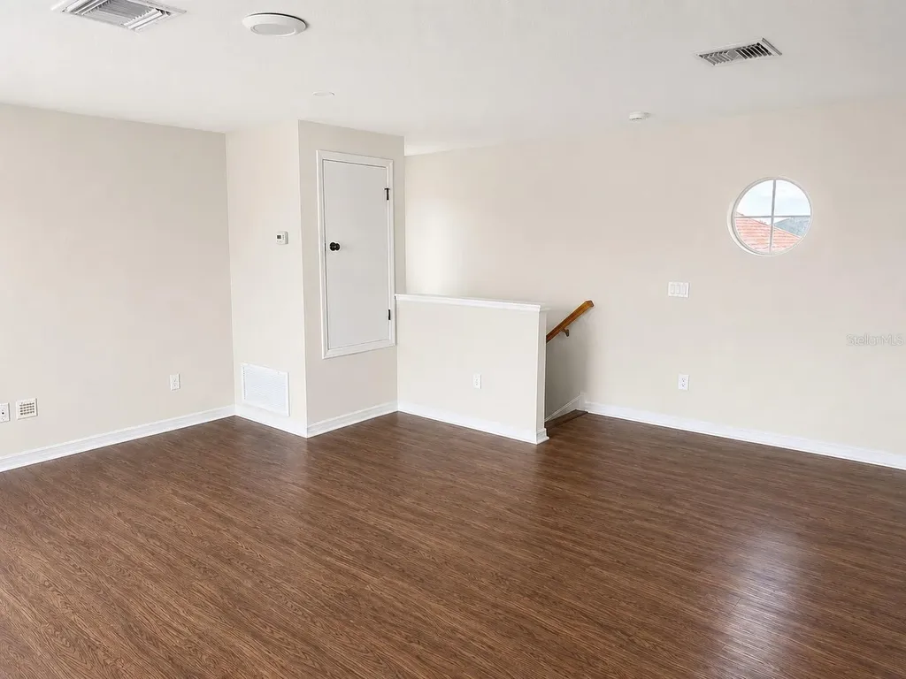 432 York Dale Drive Ruskin FL 33570