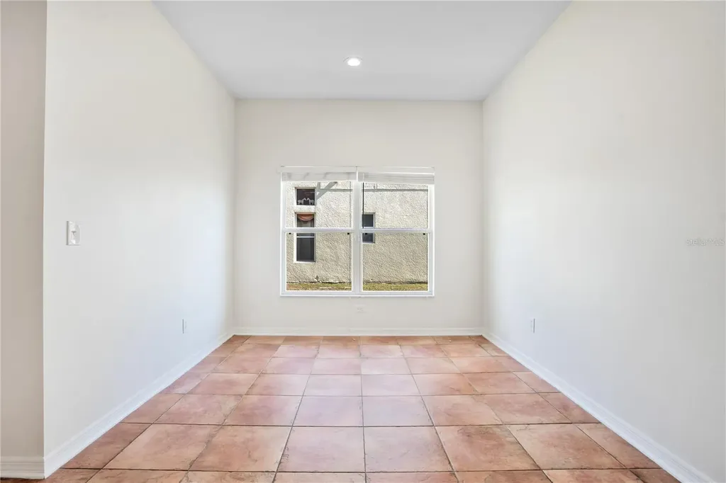432 York Dale Drive Ruskin FL 33570