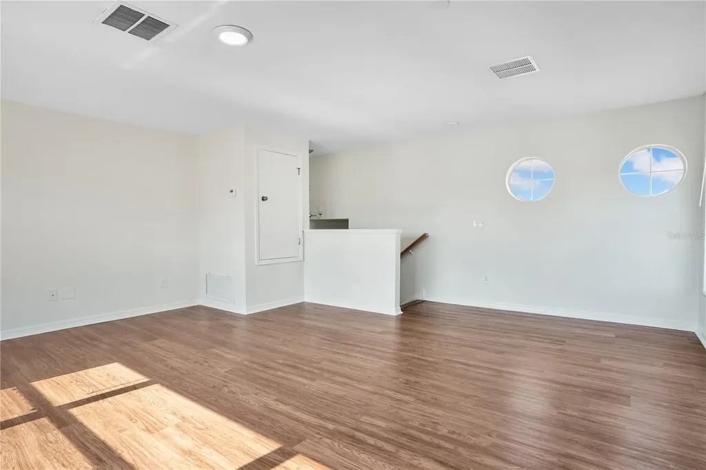 432 York Dale Drive Ruskin FL 33570