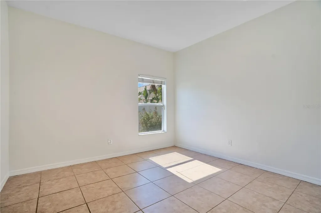 432 York Dale Drive Ruskin FL 33570