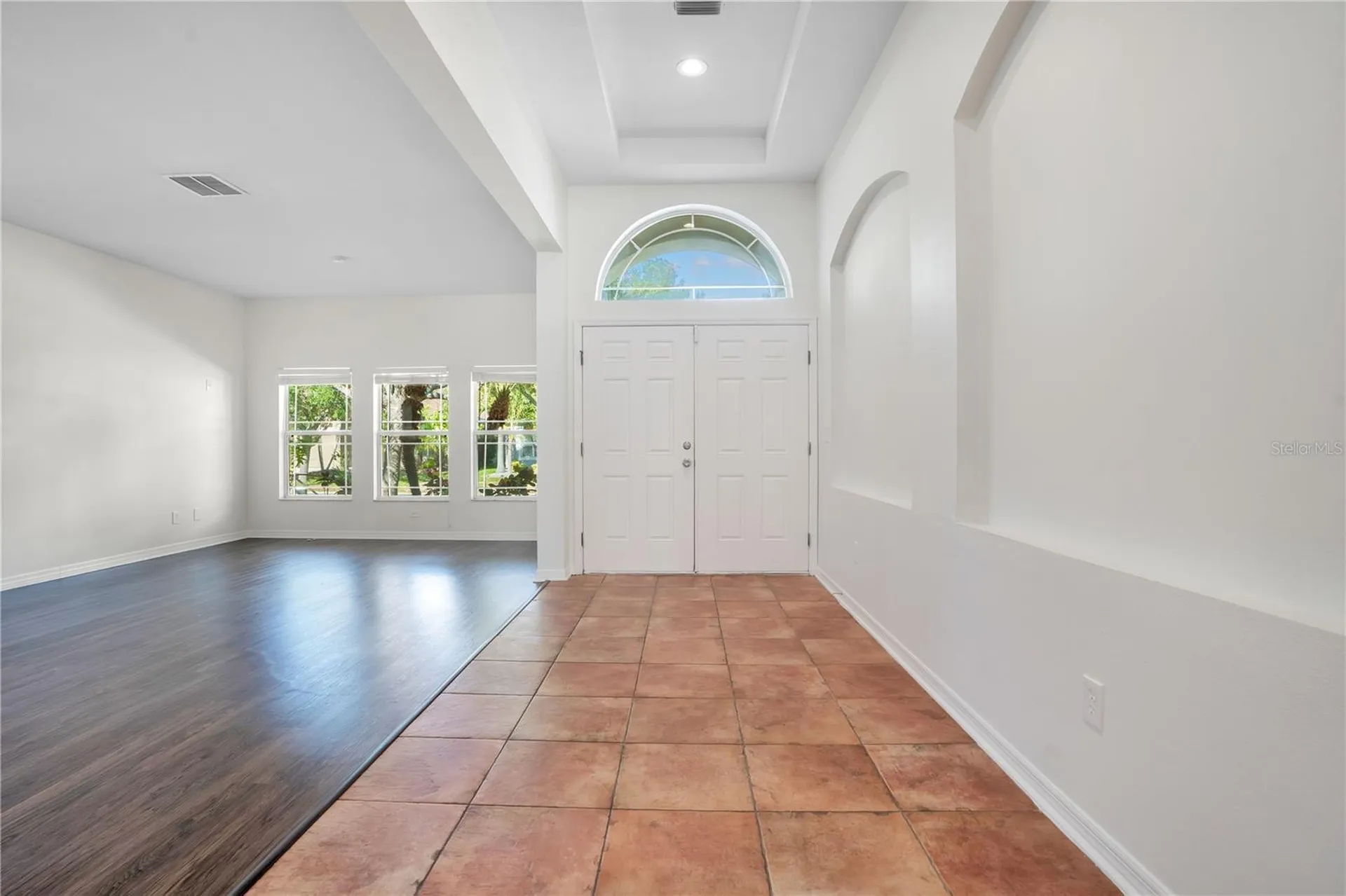 432 York Dale Drive Ruskin FL 33570
