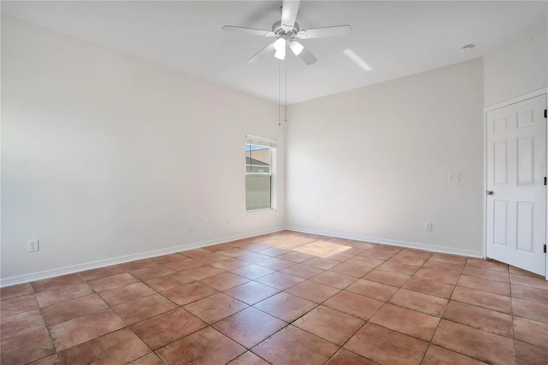 432 York Dale Drive Ruskin FL 33570