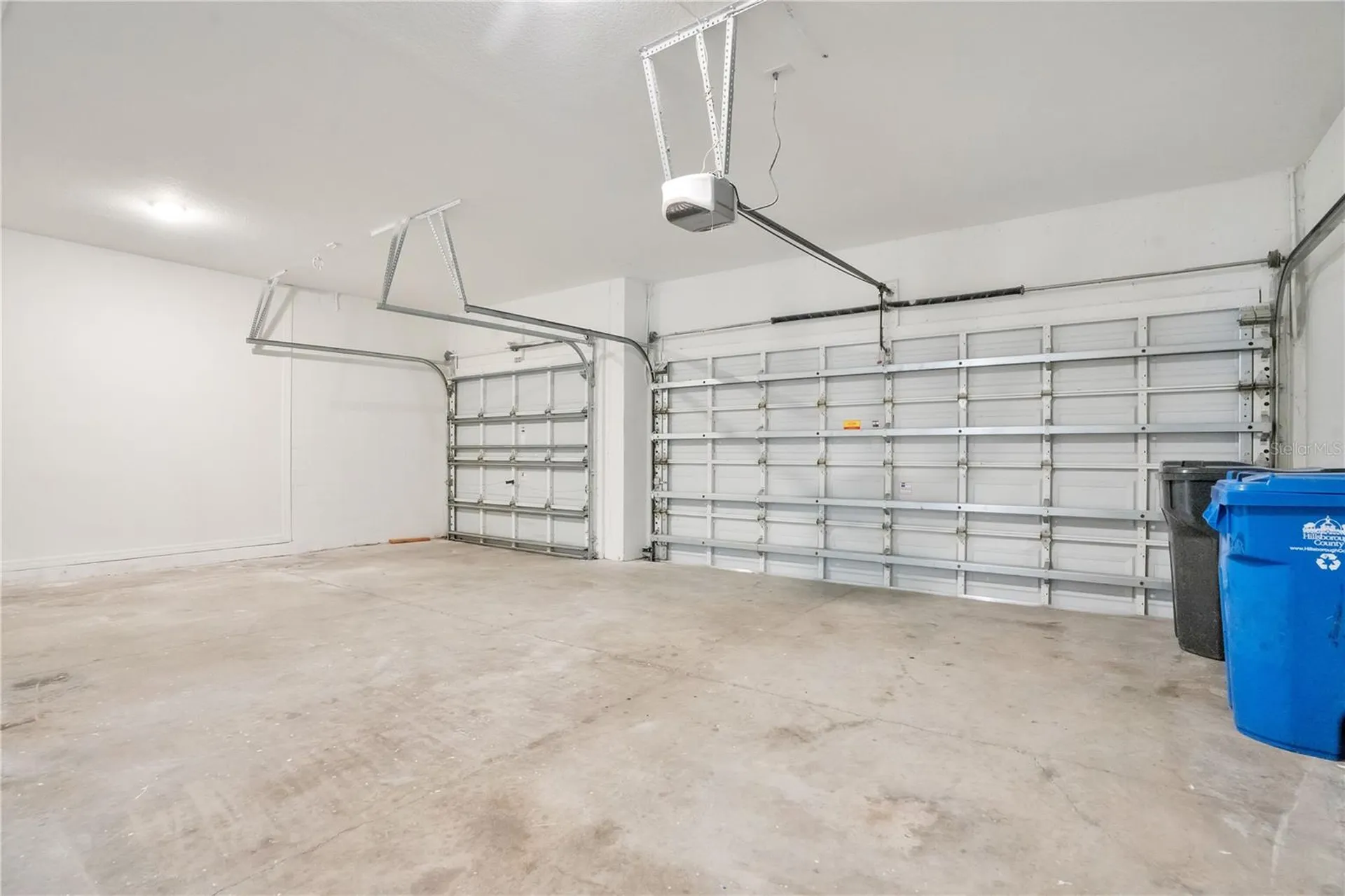 432 York Dale Drive Ruskin FL 33570