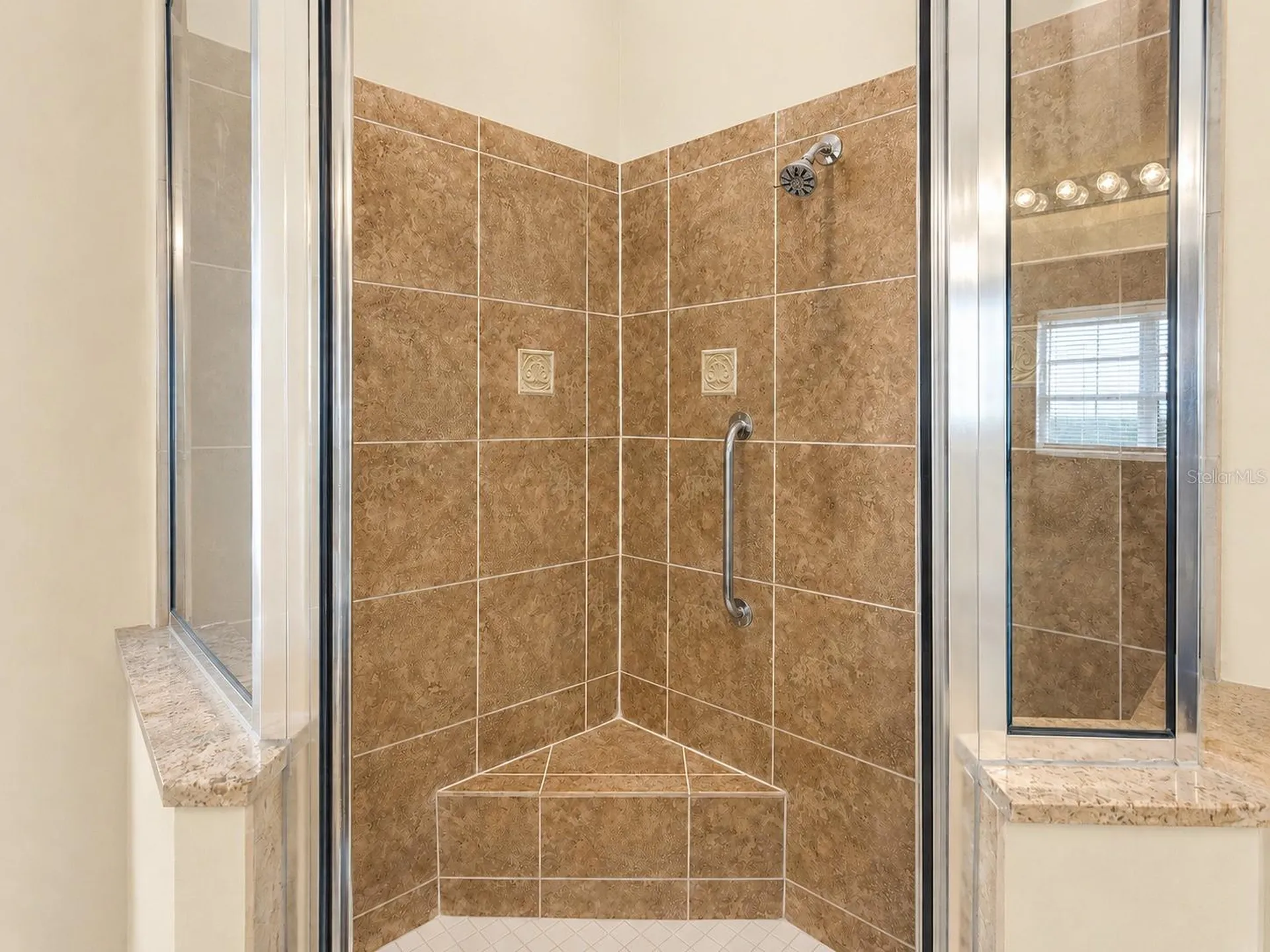 432 York Dale Drive Ruskin FL 33570