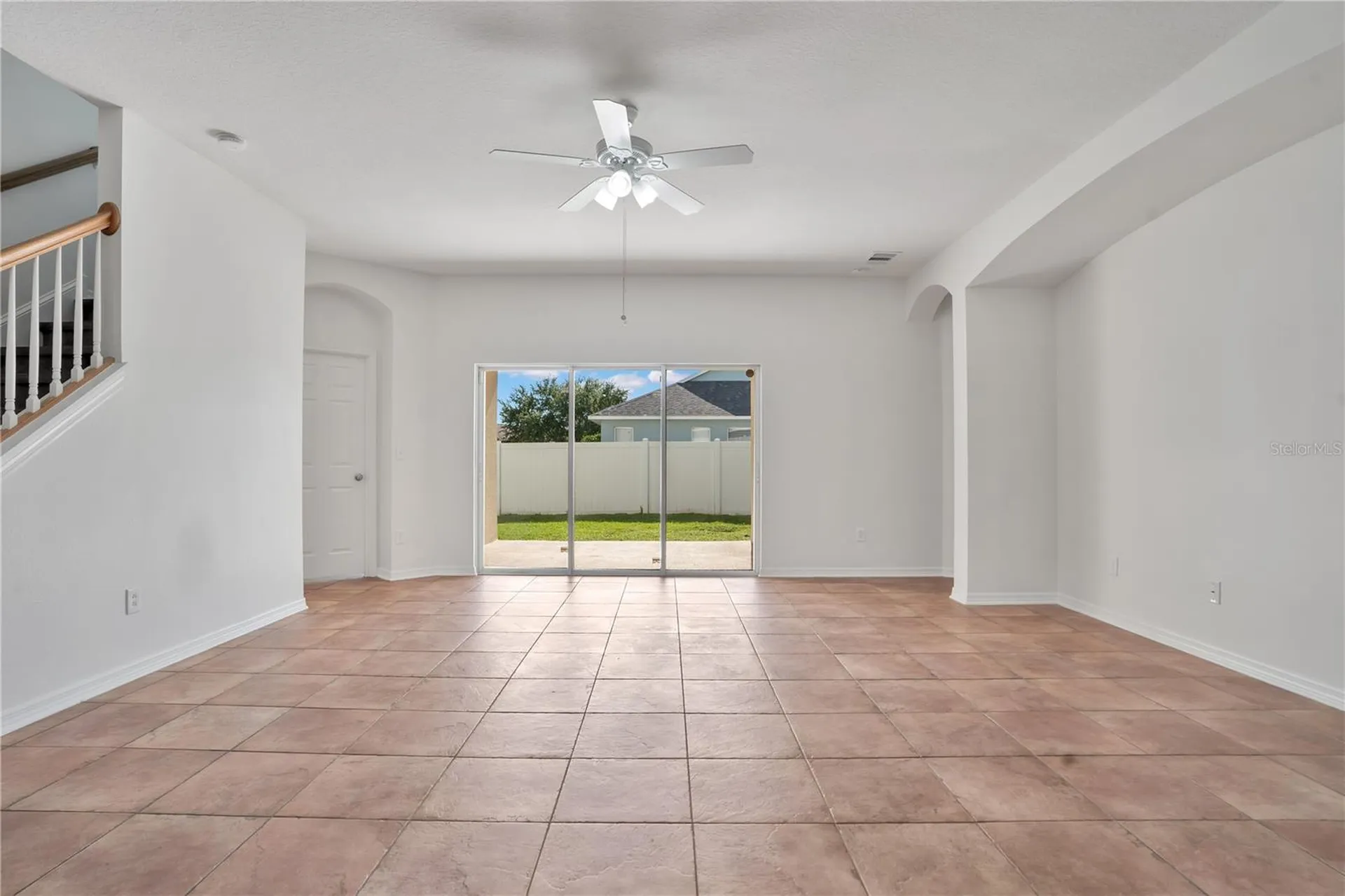 432 York Dale Drive Ruskin FL 33570