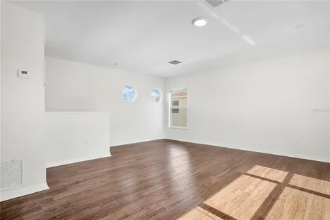 432 York Dale Drive Ruskin FL 33570