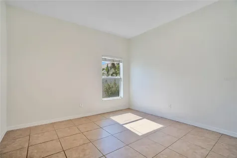 432 York Dale Drive Ruskin FL 33570