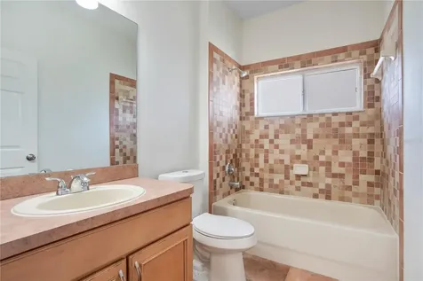 432 York Dale Drive Ruskin FL 33570