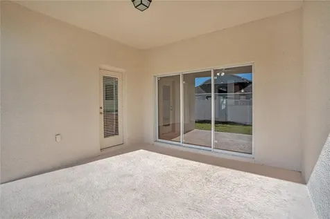 432 York Dale Drive Ruskin FL 33570