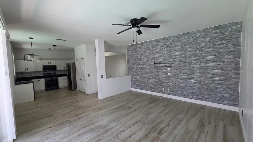 10422 Glen Willow Lane Tampa FL 33647