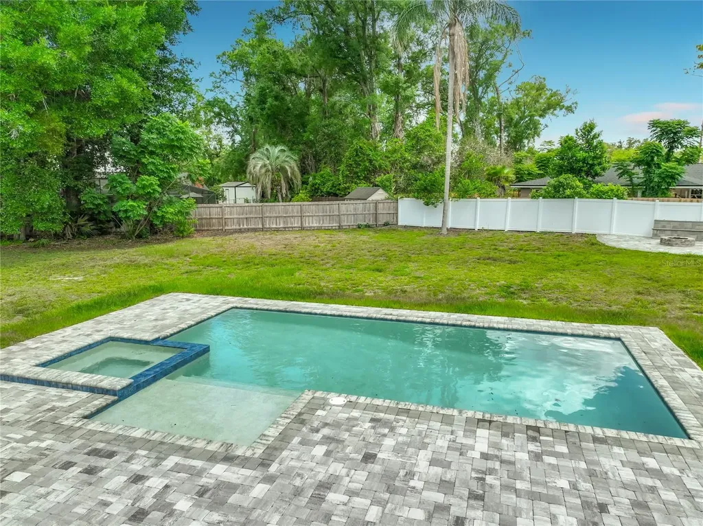 153 Variety Tree Circle Altamonte Springs FL 32714