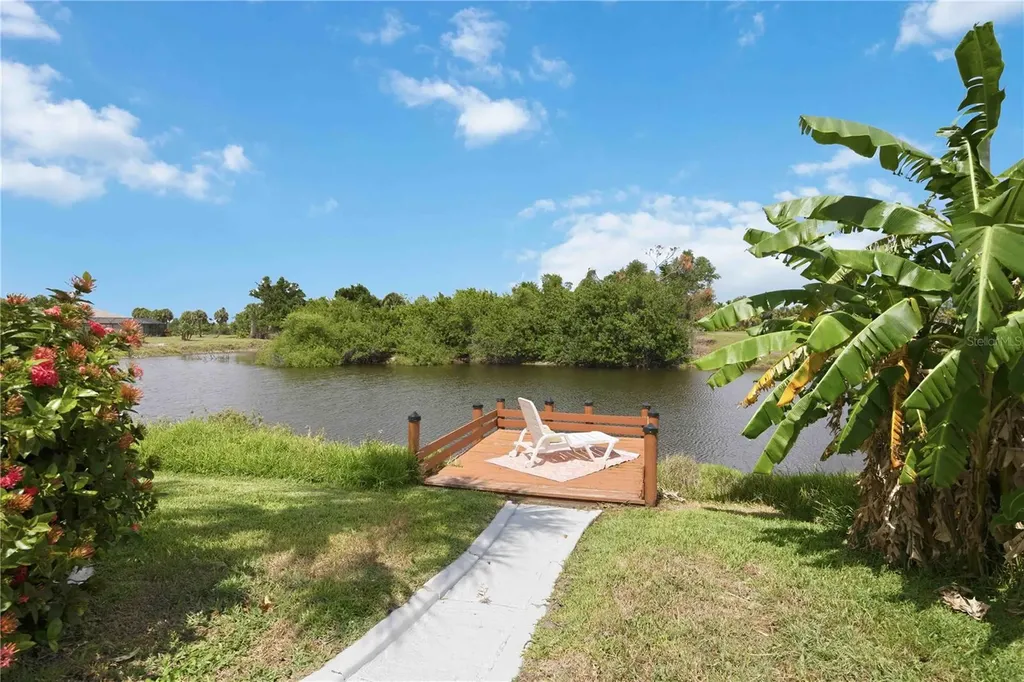 63 Clubhouse Road Rotonda West FL 33947