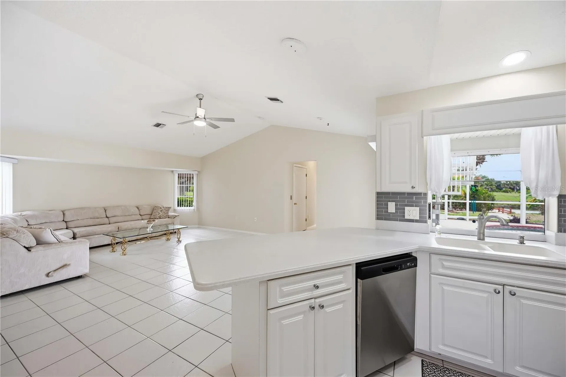 63 Clubhouse Road Rotonda West FL 33947