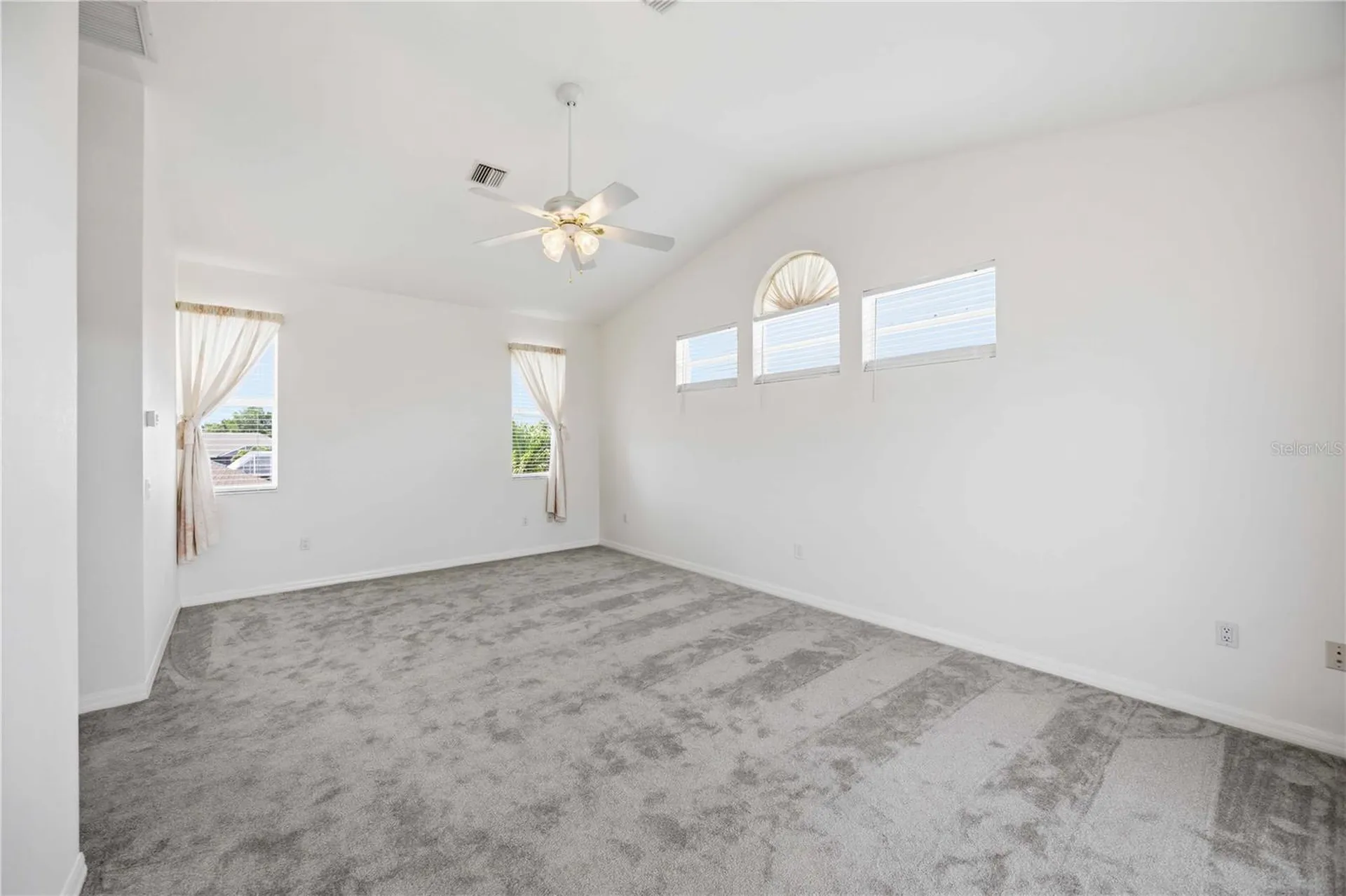 63 Clubhouse Road Rotonda West FL 33947