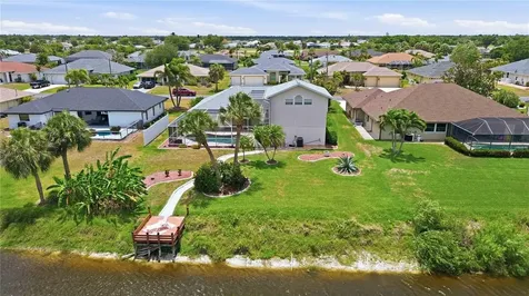 63 Clubhouse Road Rotonda West FL 33947