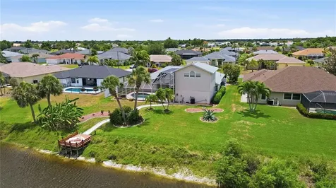 63 Clubhouse Road Rotonda West FL 33947