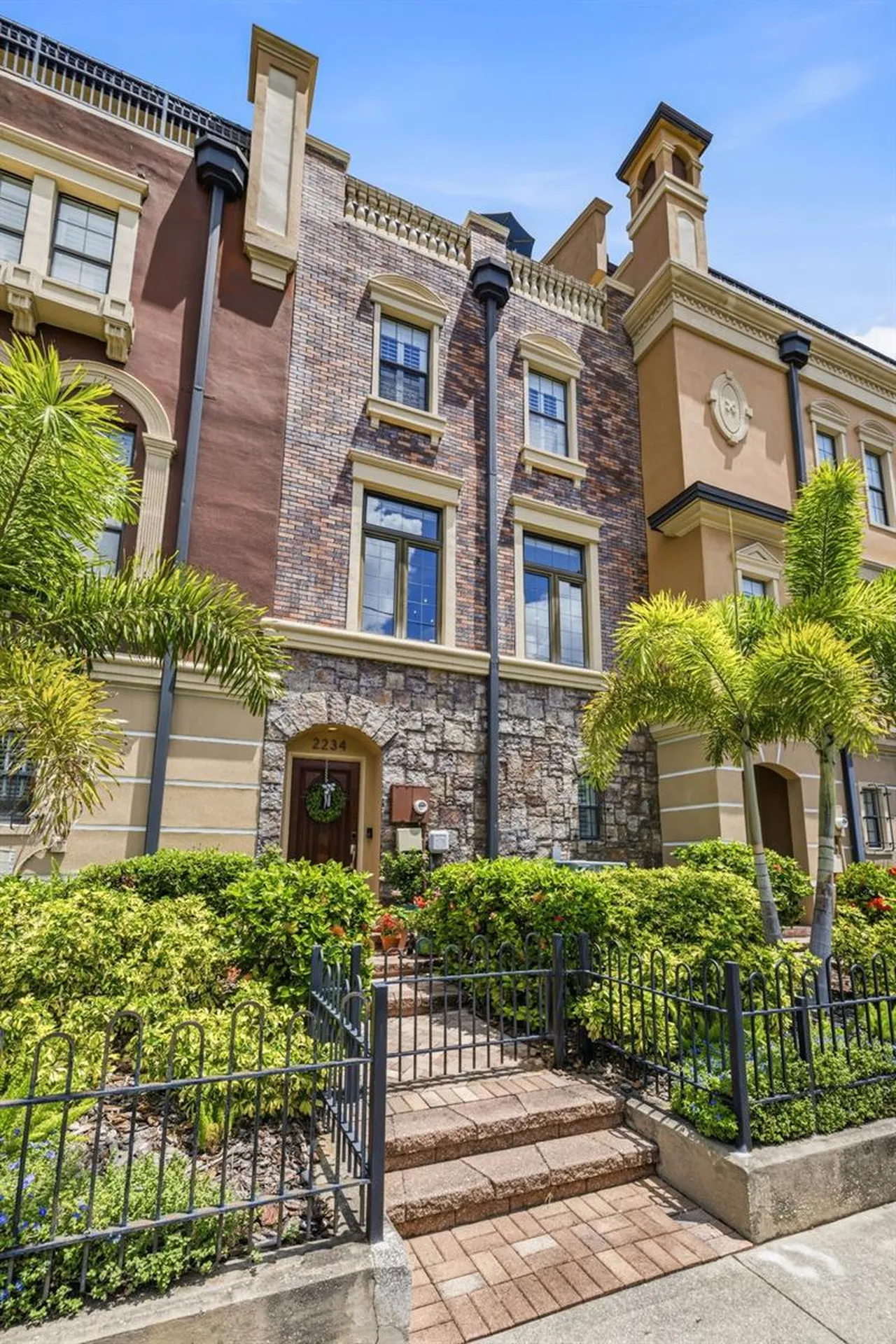 2234 Soho Bay Court Tampa FL 33606