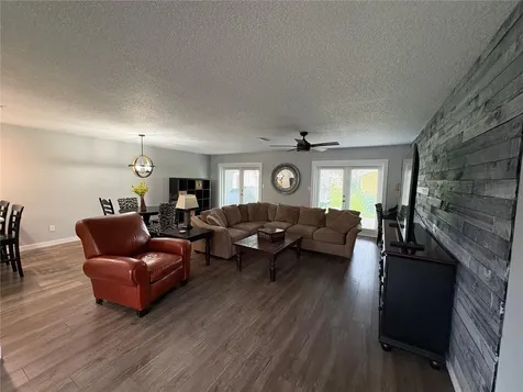 10010 Gannon Lane Orlando FL 32821