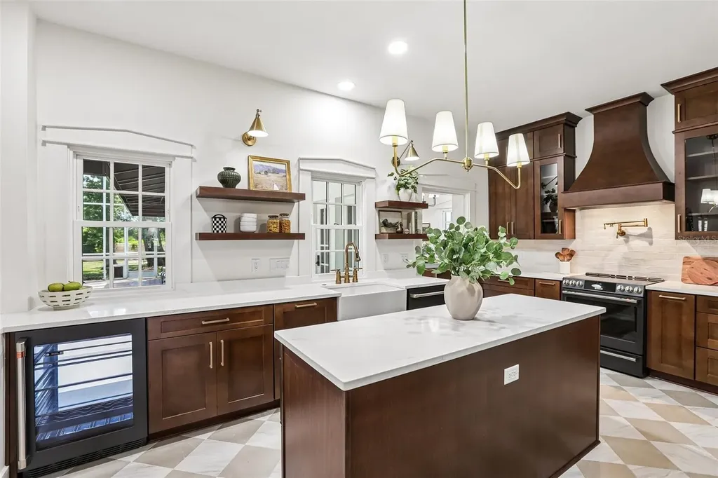 1012 Morfield Lane Brandon FL 33511