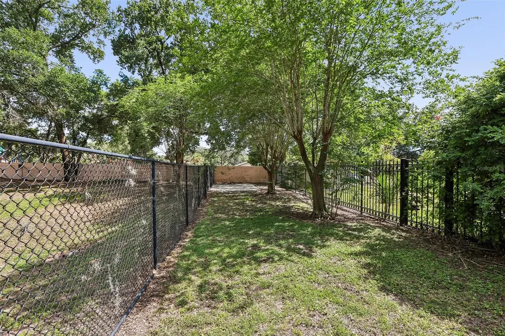 1012 Morfield Lane Brandon FL 33511