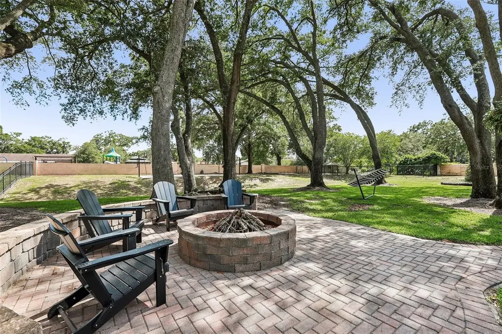 1012 Morfield Lane Brandon FL 33511