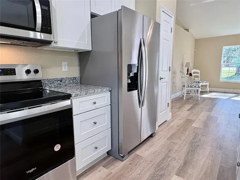 9323 SE Highway 42 Summerfield FL 34491