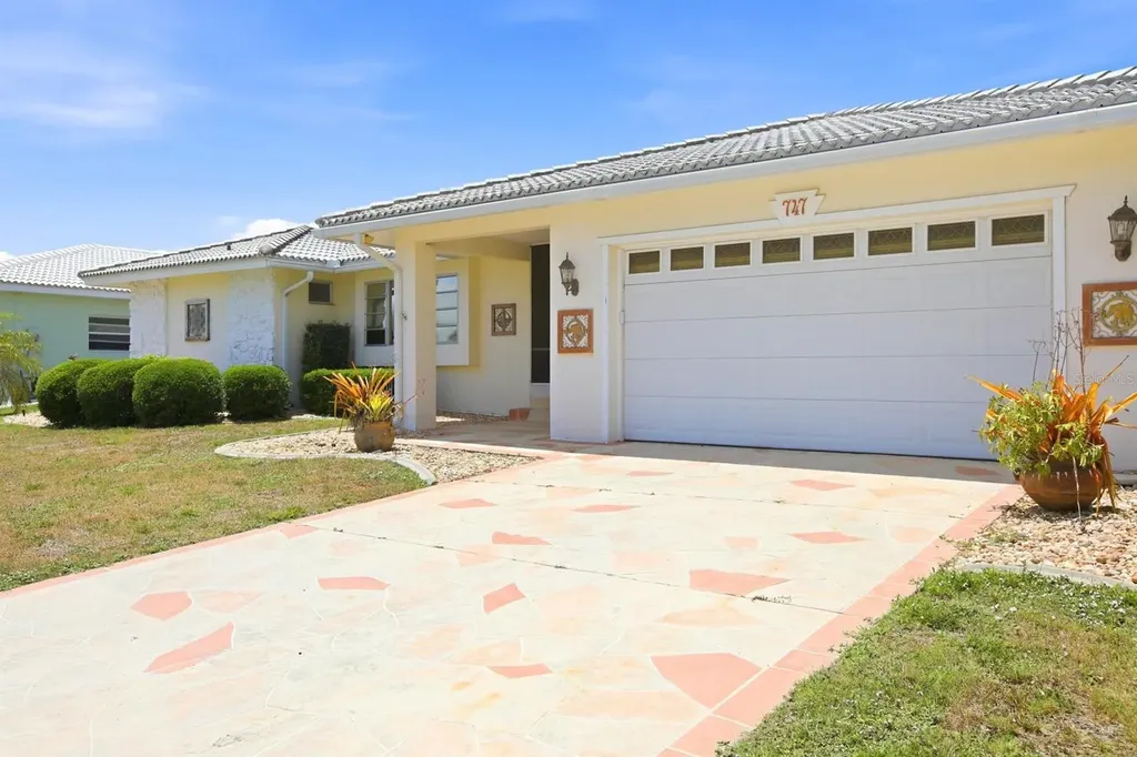 747 Bal Harbor Boulevard Punta Gorda FL 33950