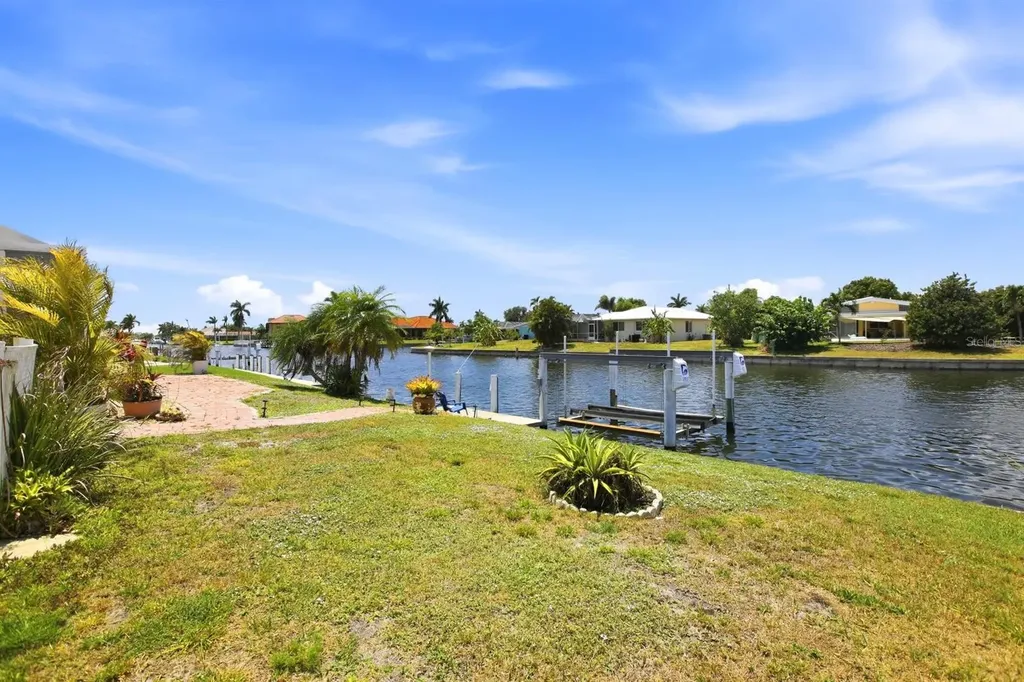 747 Bal Harbor Boulevard Punta Gorda FL 33950