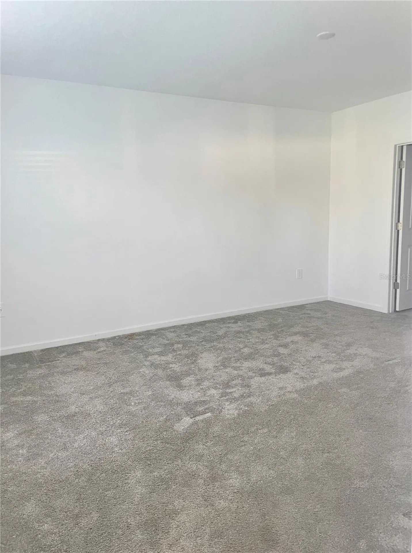 922 Jackson Avenue Davenport FL 33837