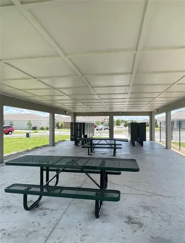 922 Jackson Avenue Davenport FL 33837