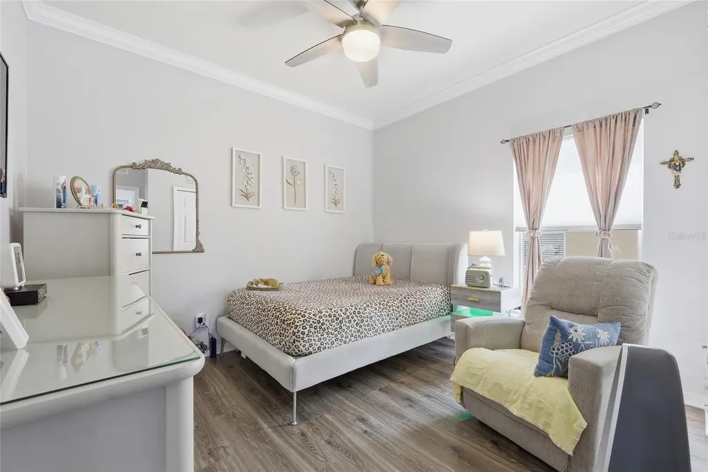 12515 Sawgrass Oak Street Orlando FL 32824