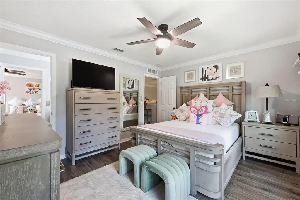 12515 Sawgrass Oak Street Orlando FL 32824