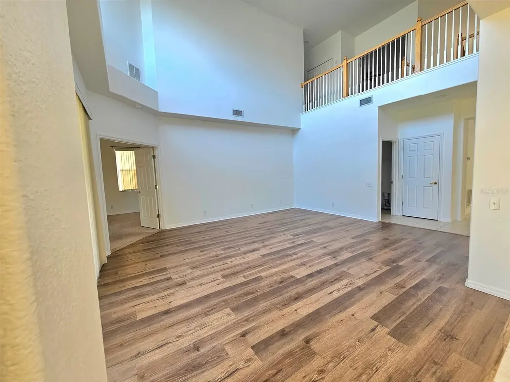 2307 Messenger Circle Safety Harbor FL 34695