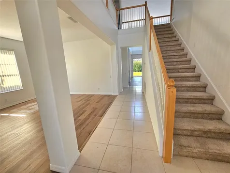 2307 Messenger Circle Safety Harbor FL 34695