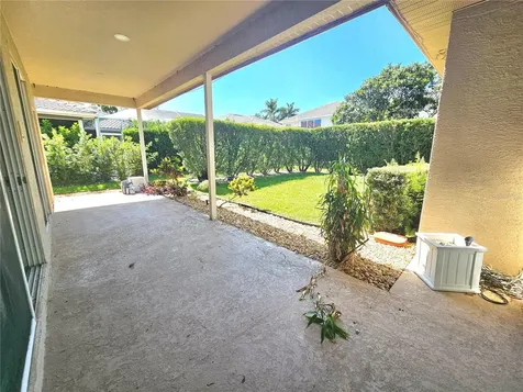 2307 Messenger Circle Safety Harbor FL 34695