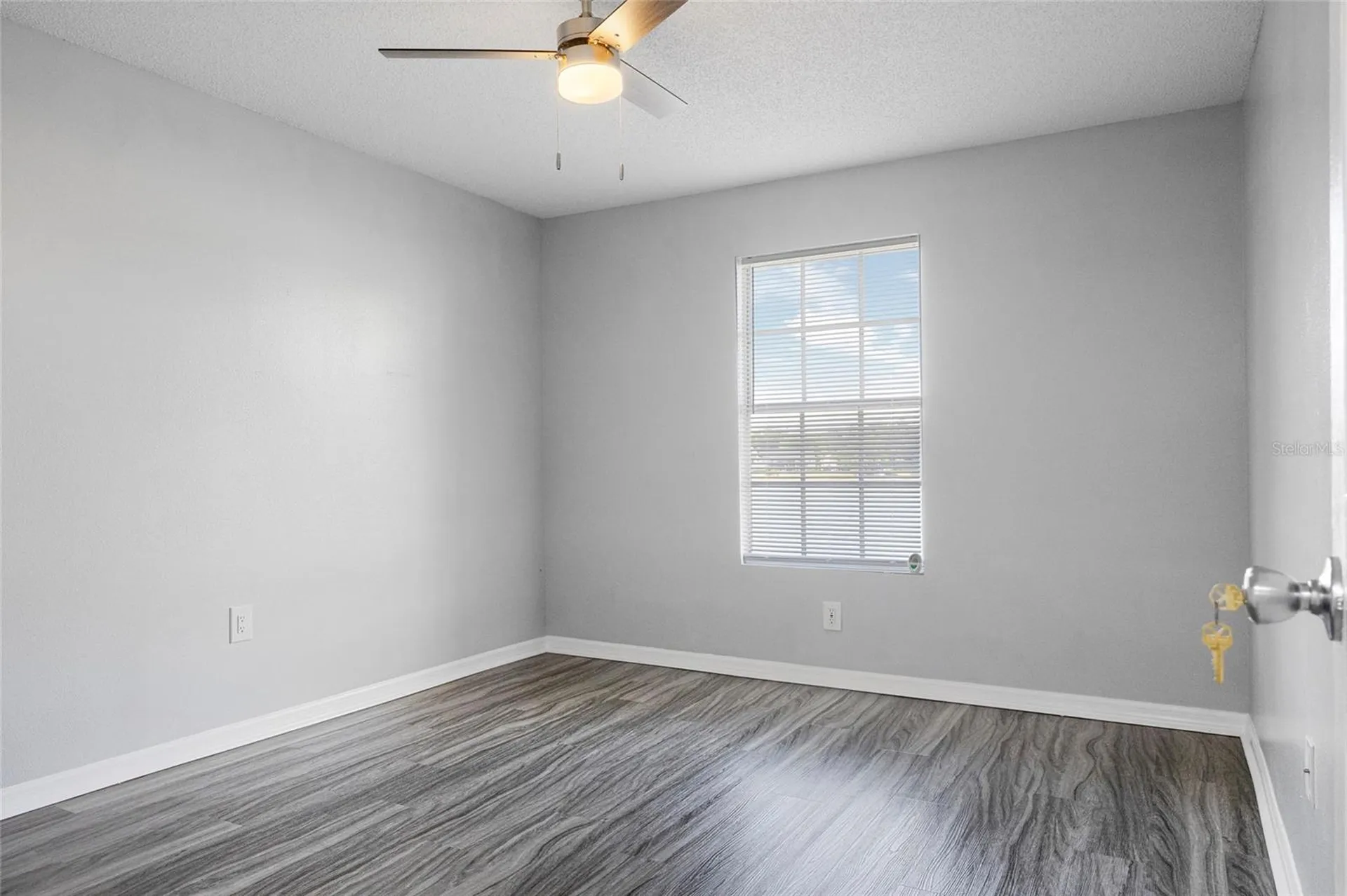 214 Lake Parsons Green Brandon FL 33511