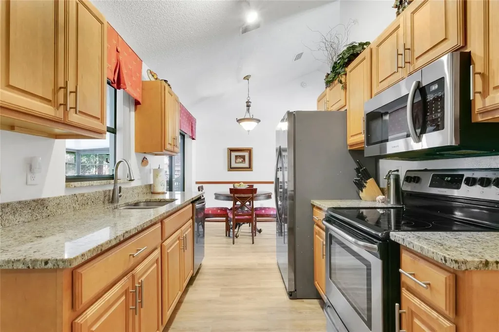 5458 Aeolus Way Orlando FL 32808