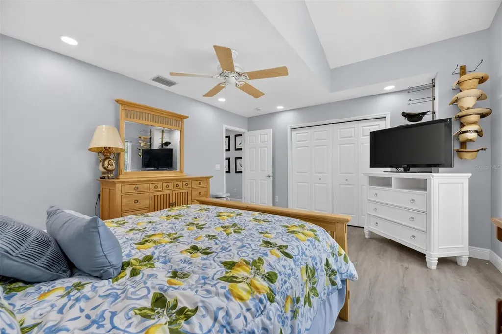 18947 Duquesne Drive Tampa FL 33647