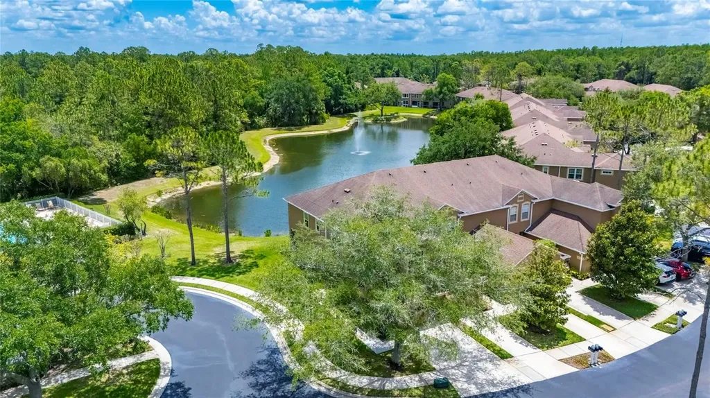18947 Duquesne Drive Tampa FL 33647