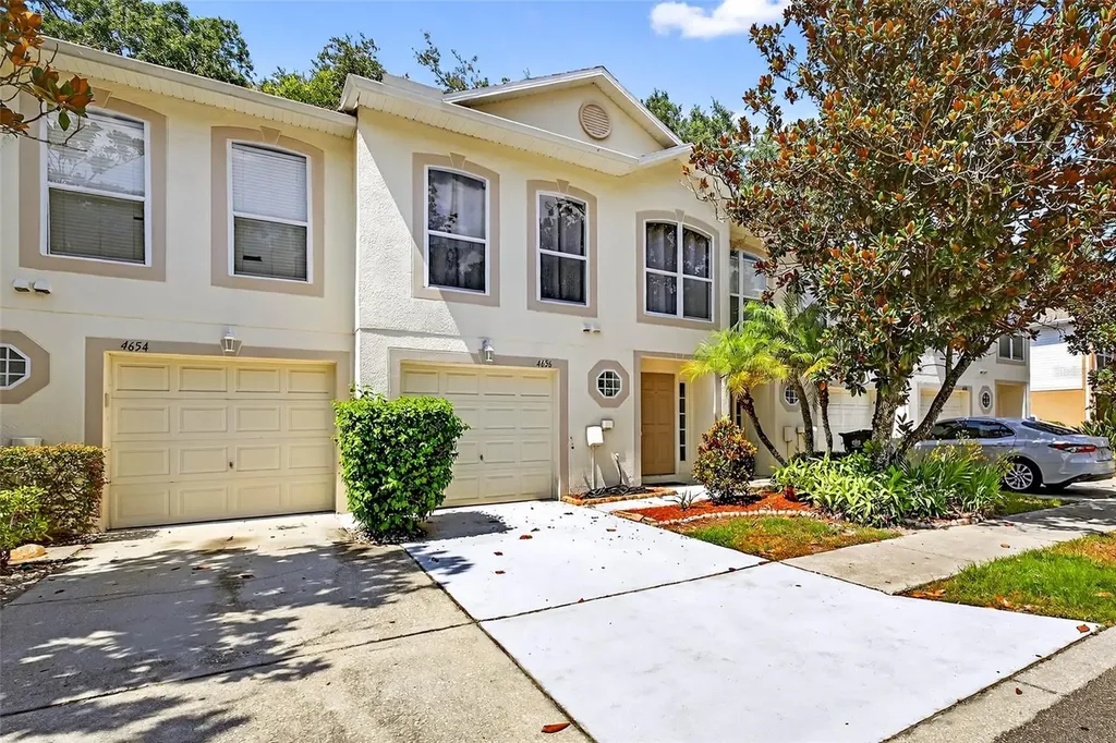 4656 Ashburn Square Drive Tampa FL 33610