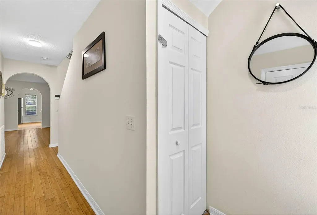 4656 Ashburn Square Drive Tampa FL 33610
