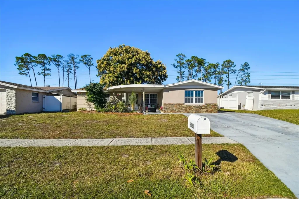 5831 1st Avenue New Port Richey FL 34652