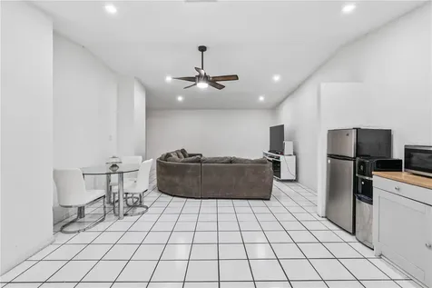 39443 8th Avenue Zephyrhills FL 33542