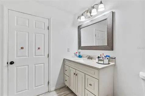 39443 8th Avenue Zephyrhills FL 33542